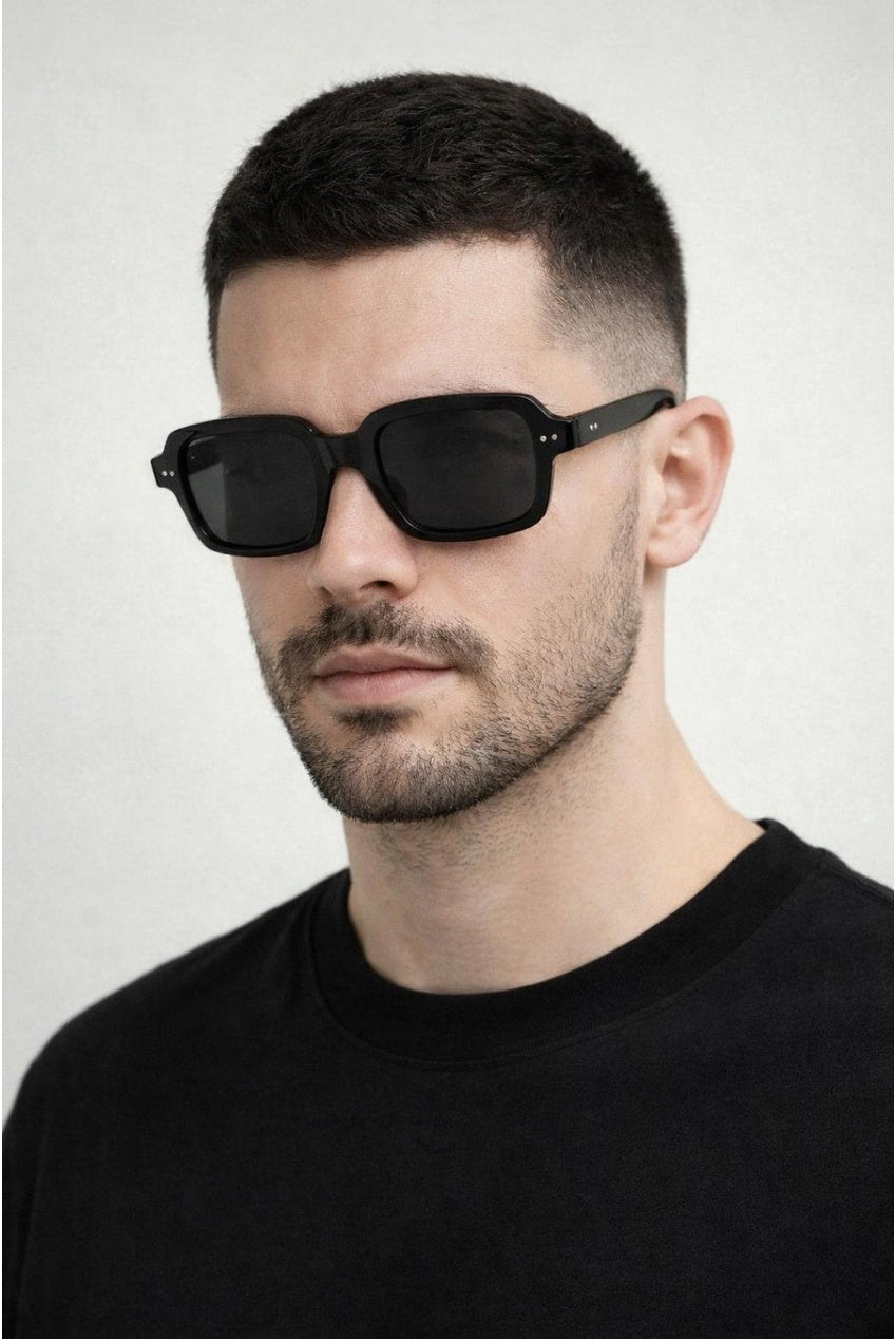 Bold Square Sunglasses In Black SG2603102