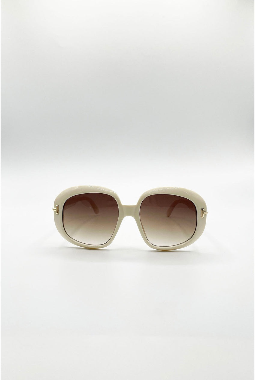 Bold Round Oversized Sunglasses In Cream SG2603930