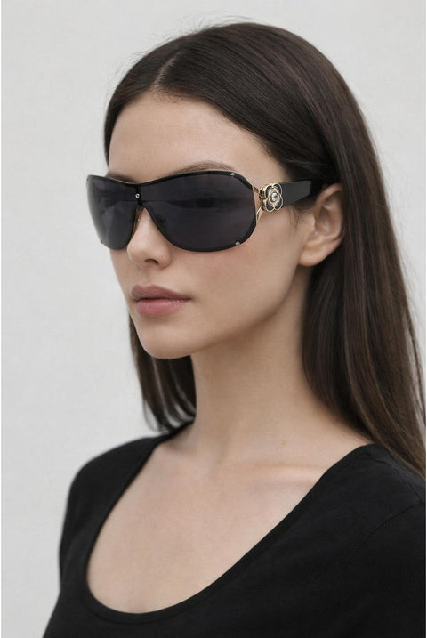 Vintage Rose Wrap Around Sunglasses In Black by SVNX