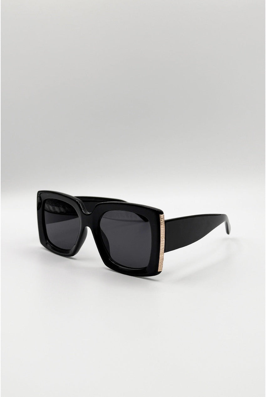 Oversized Square Sunglasses In Black Gold Detail SG2604402