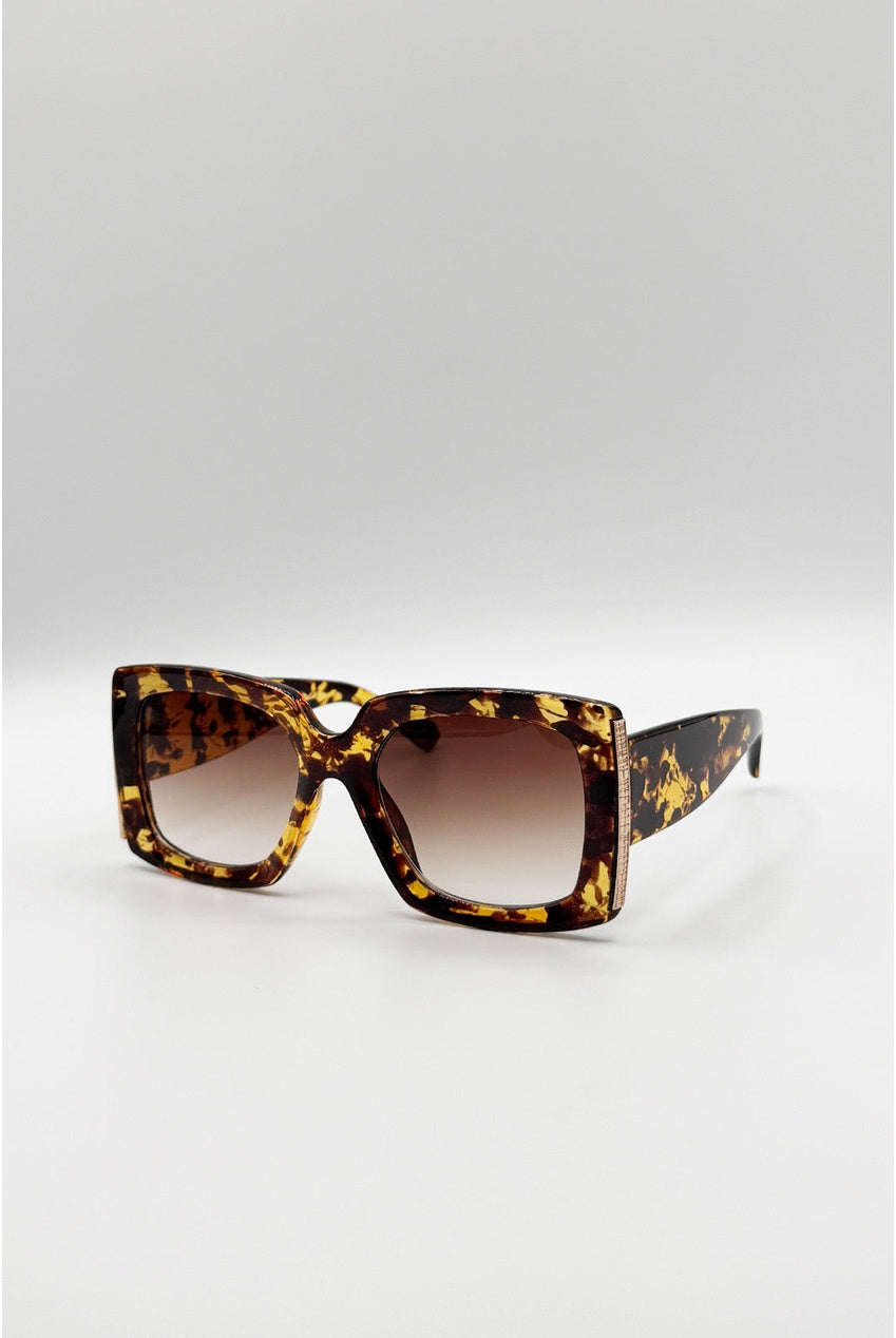 Oversized Square Sunglasses In Tortoiseshell SG2604405