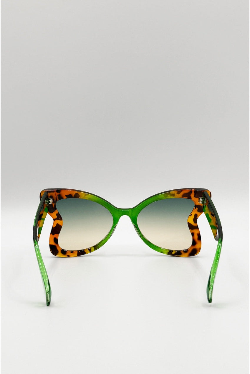 Oversized Butterfly Sunglasses In Green Leopard SG2604617