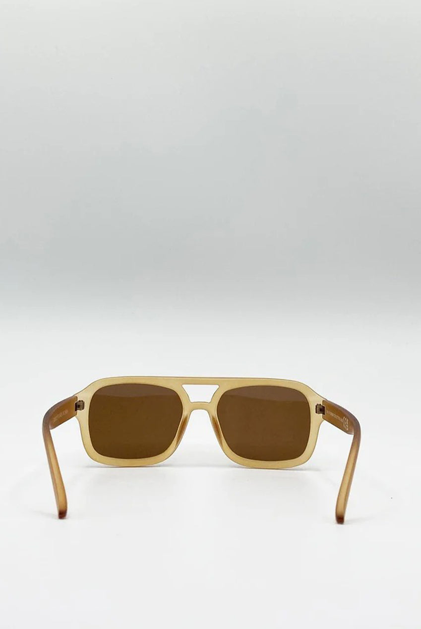 70's Navigator Sunglasses In Matte Sand SG2607408