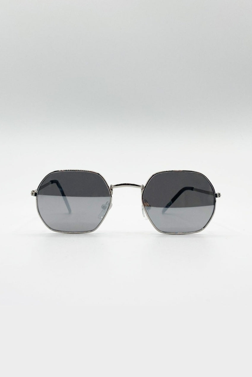 Hexagon Metal Frame Sunglasses With Mirror Lenses In Silver SG2607921