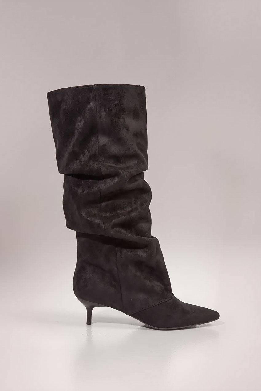 Pointed-Toe Knee High Slouchy Kitten Heel Boots - Black SH26