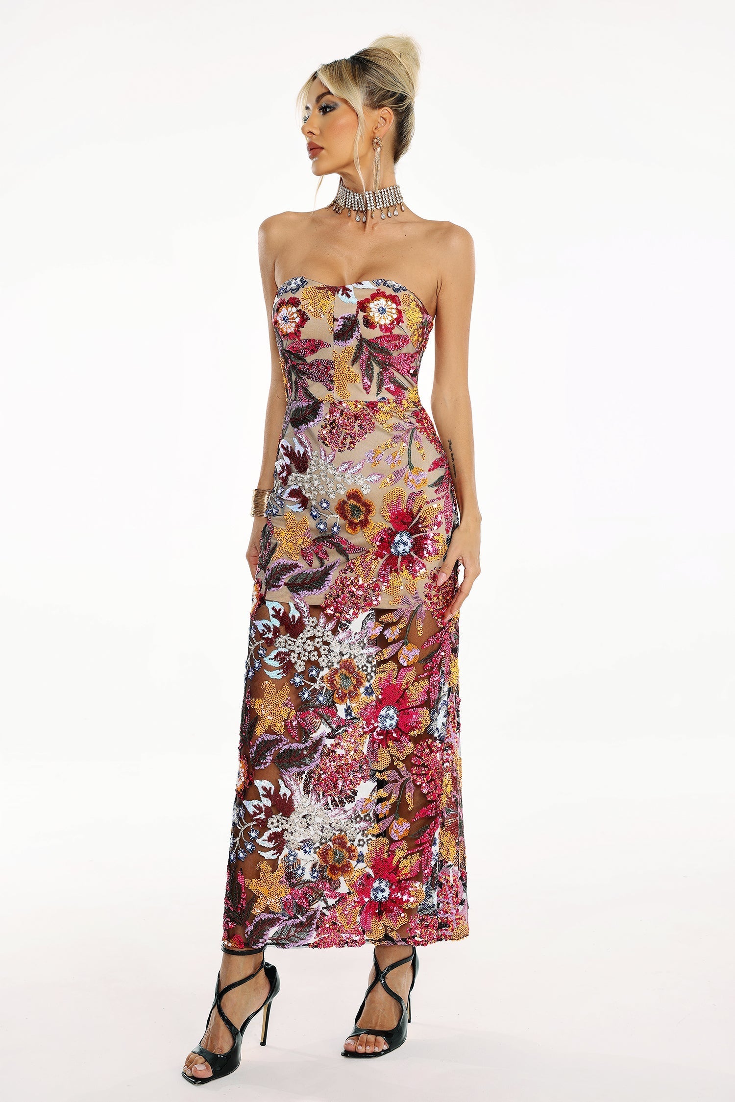 Satu Floral Glitter Maxi Dress D231100334