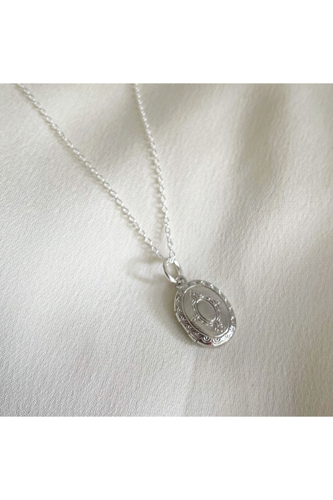 Tabitha Mini Silver Oval Locket TABITHAMINISILVER