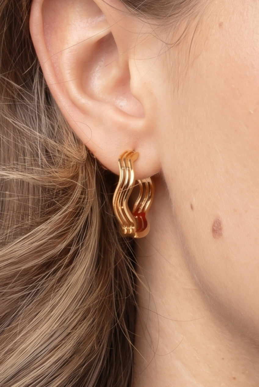 Nami Gold Wave Earrings US01-10680