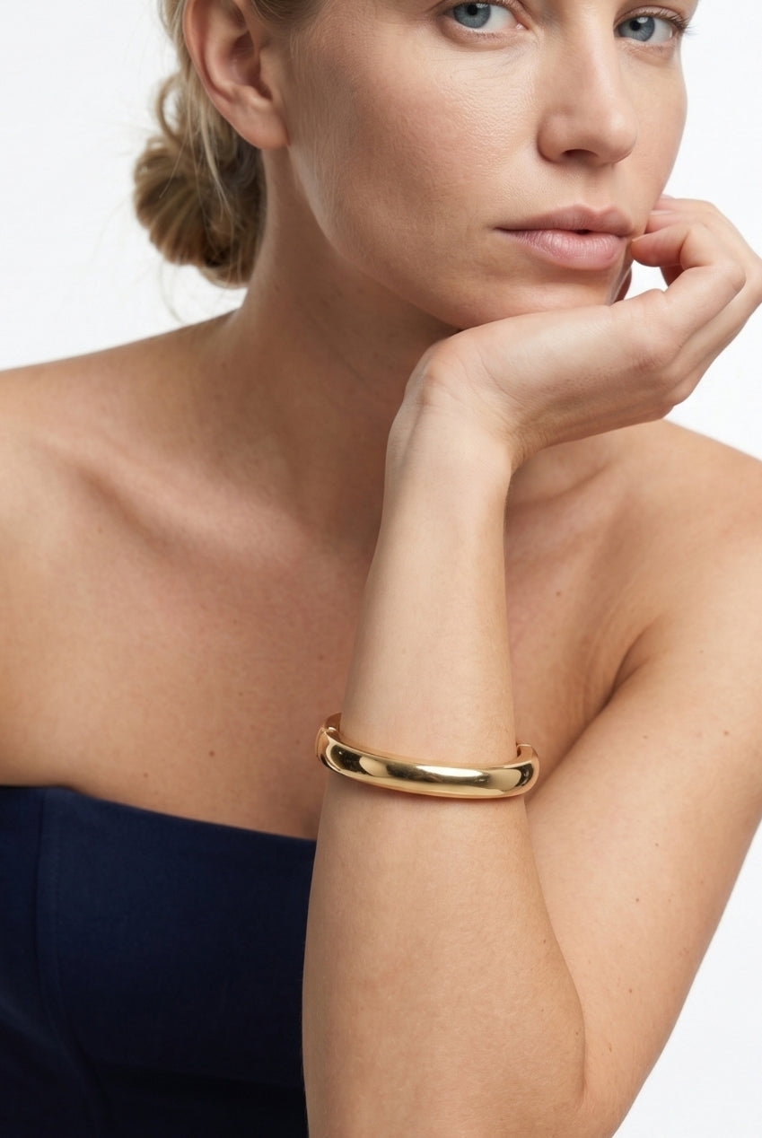 Kin Gold Plain Bangle US01-10703