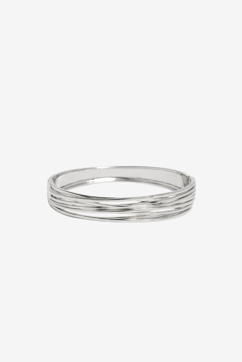 Nami Silver Twist Bangle US01-10727