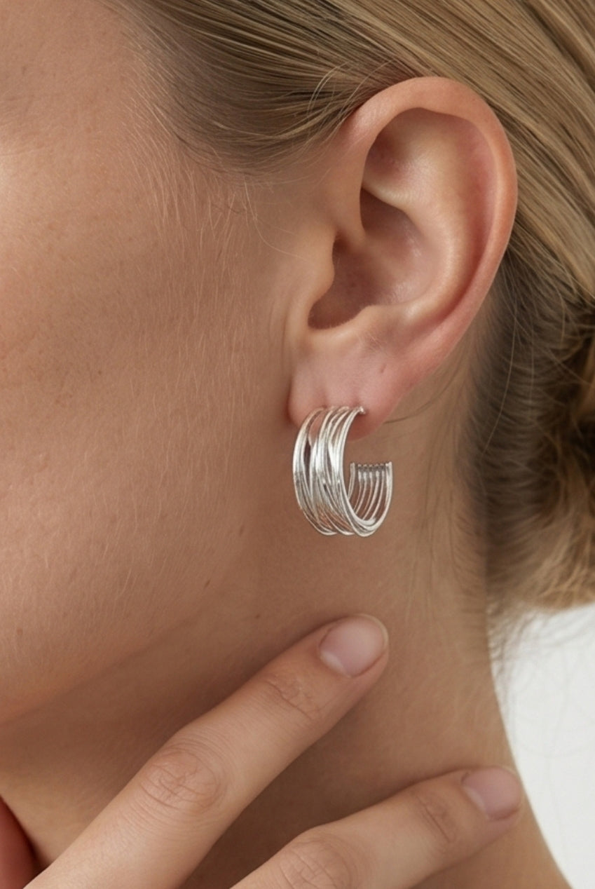 Nami Silver Twist Earrings US01-10741