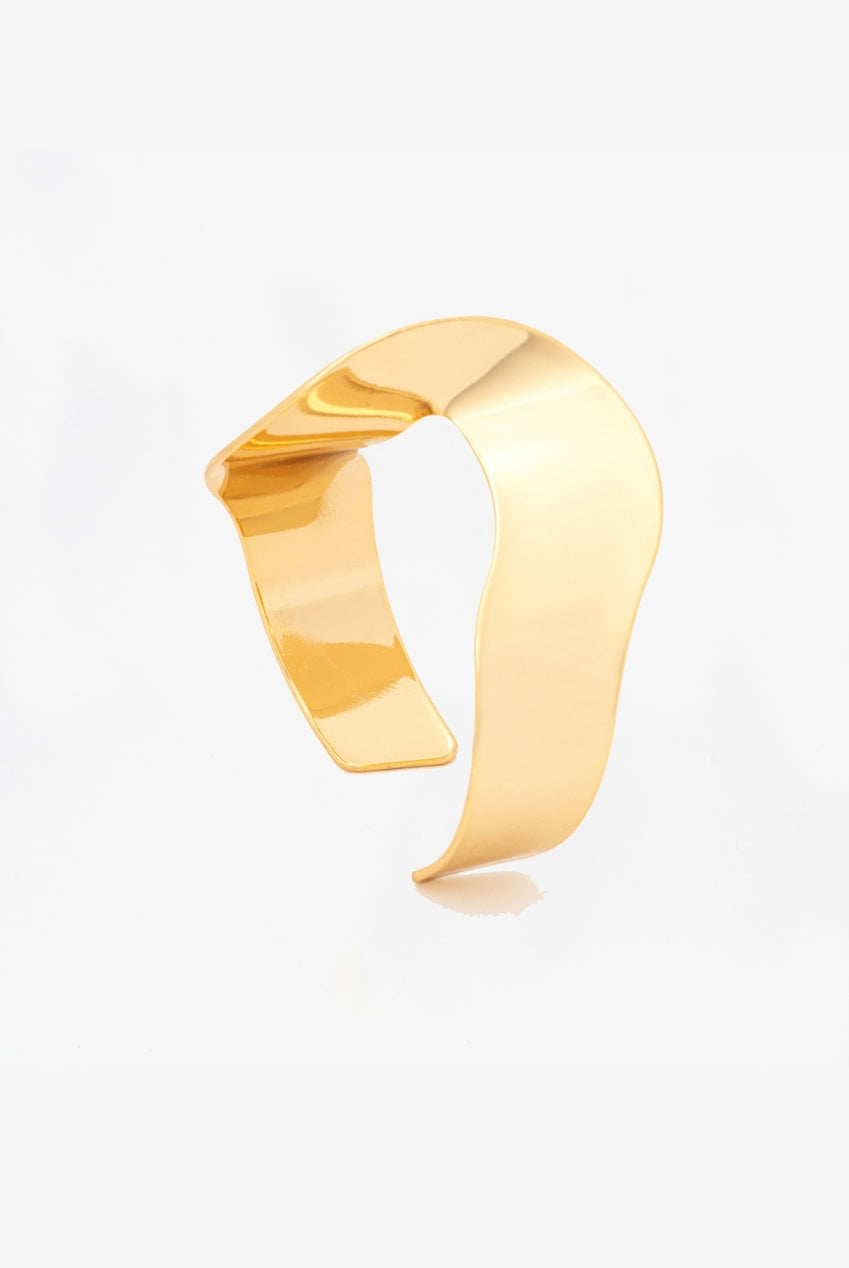 Nami Gold Wave Bangle US01-10970