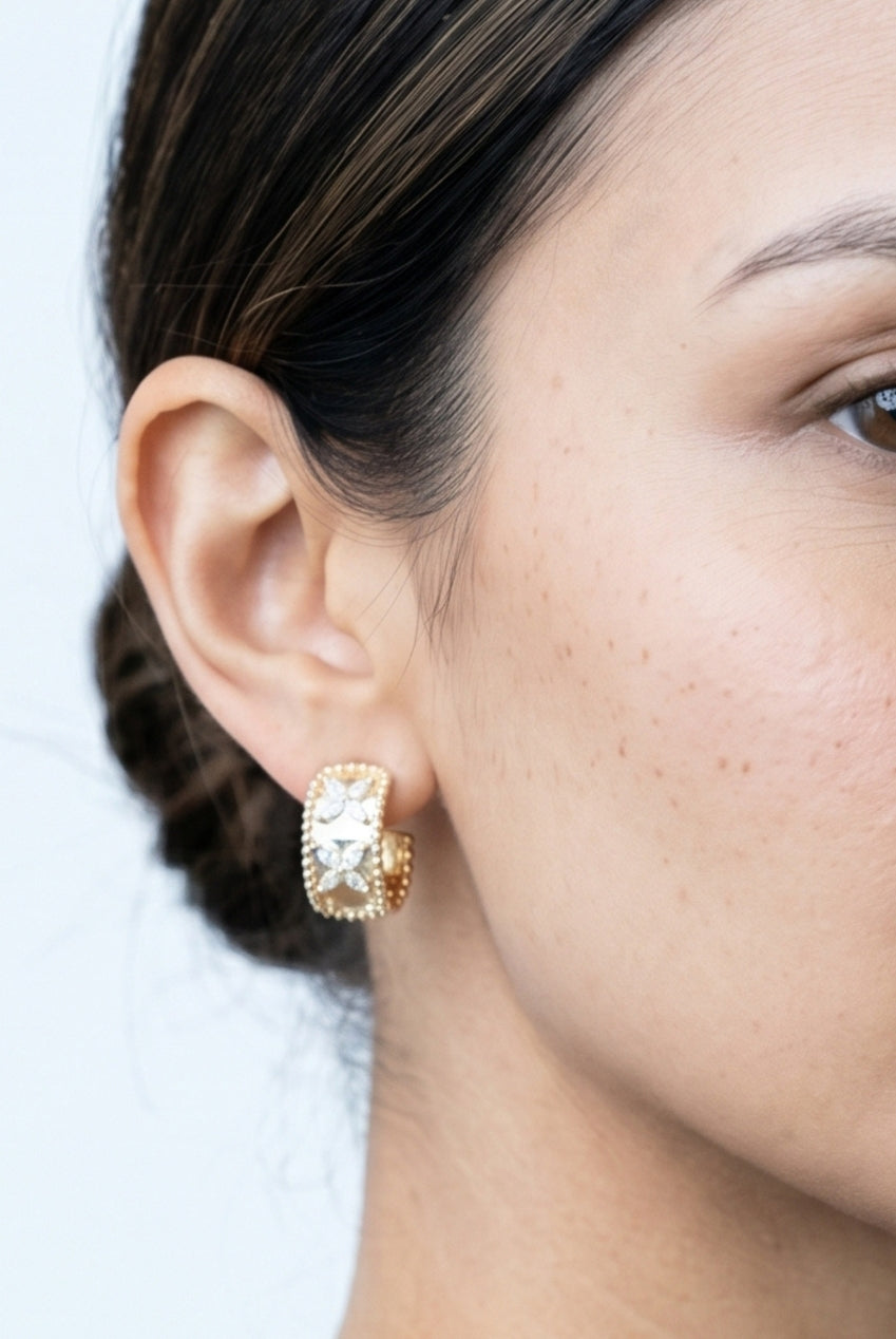 Kinmokusei Floral Beaded Hoop Earrings US01-11564