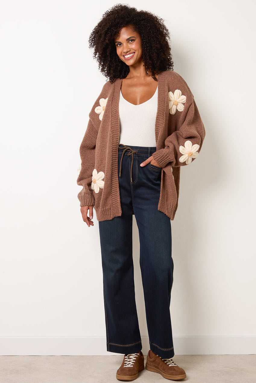 Daisy Large Flower Cardigan WF5257BV027