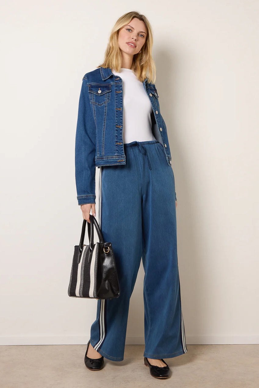 Stripe Trousers With Elasticated Waist BV269247018