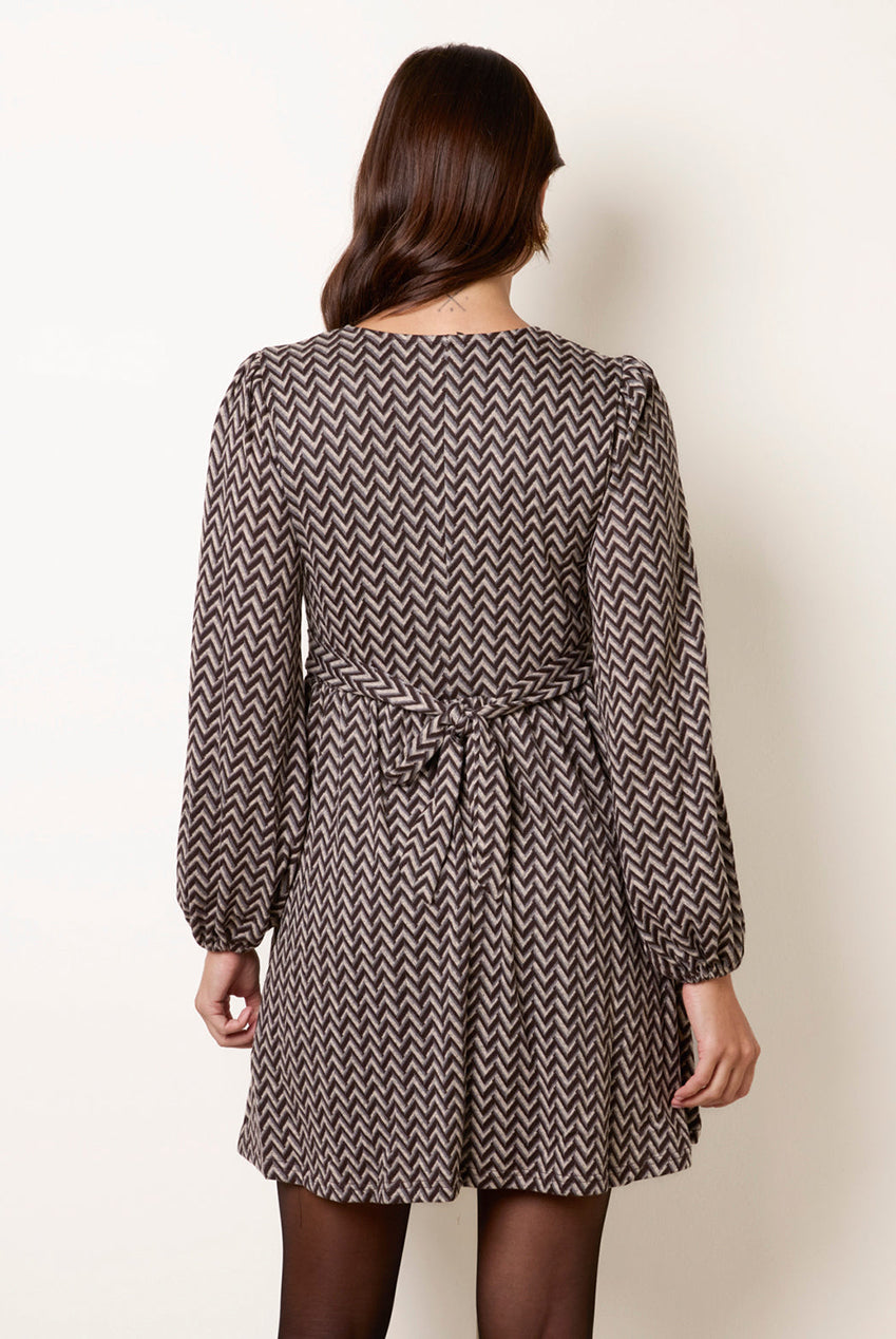 Soft Touch Zig Zag V Neck Mini Dress BV26AW31030