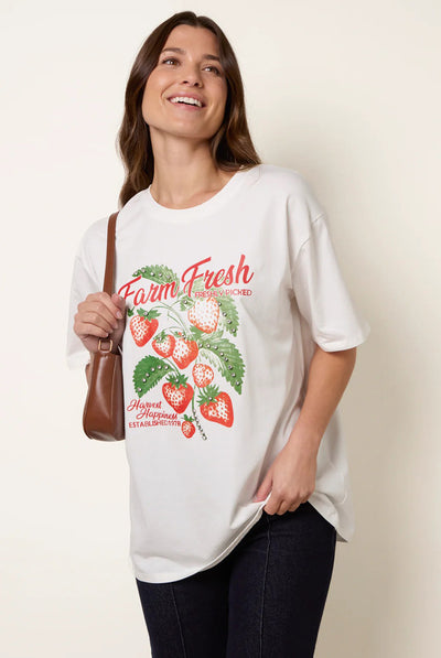 Ivory - Strawberry Graphic Print Crew-Neck T-shirt by Blue Vanilla