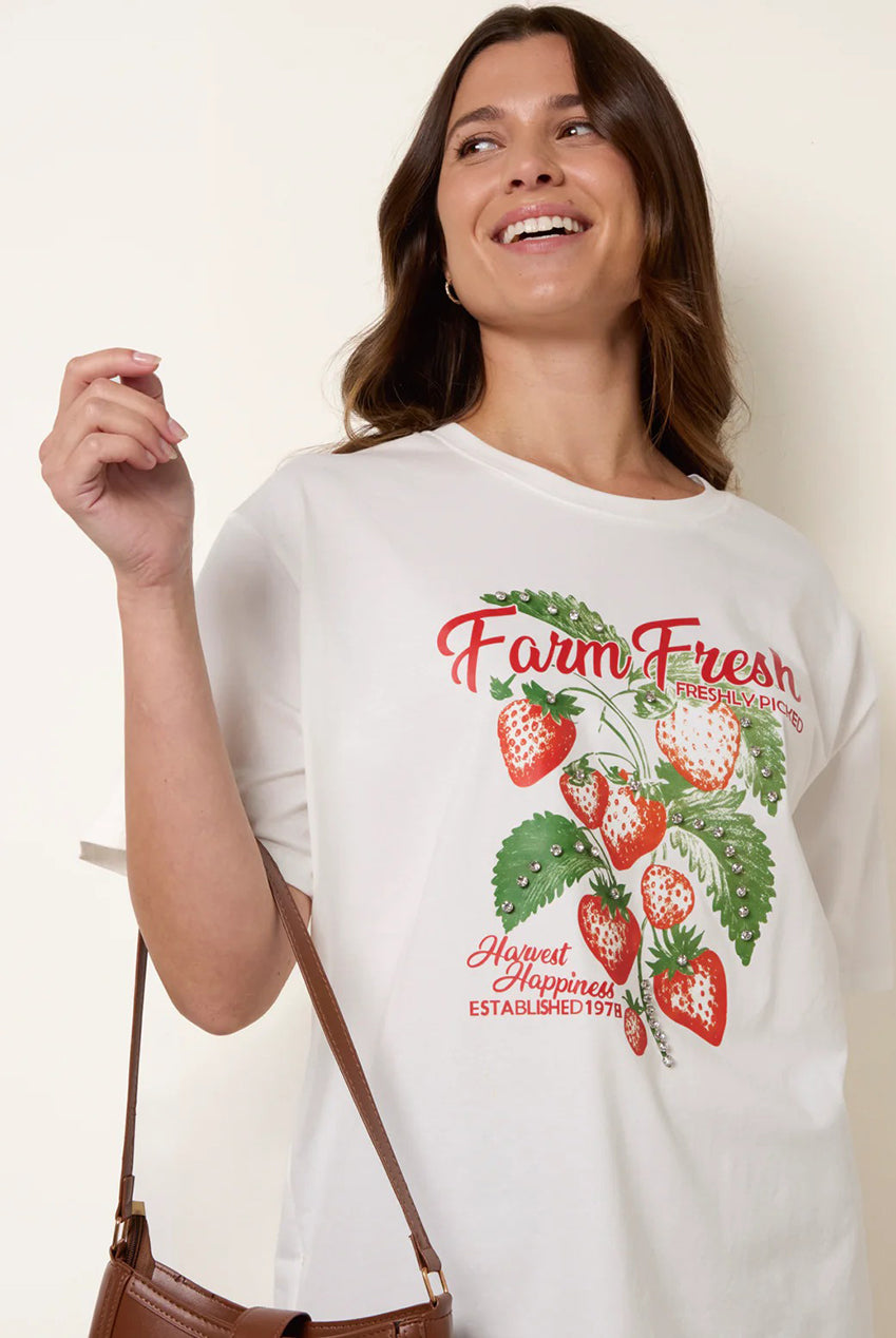 Strawberry Graphic Print Crew-Neck T-shirt BV3830014