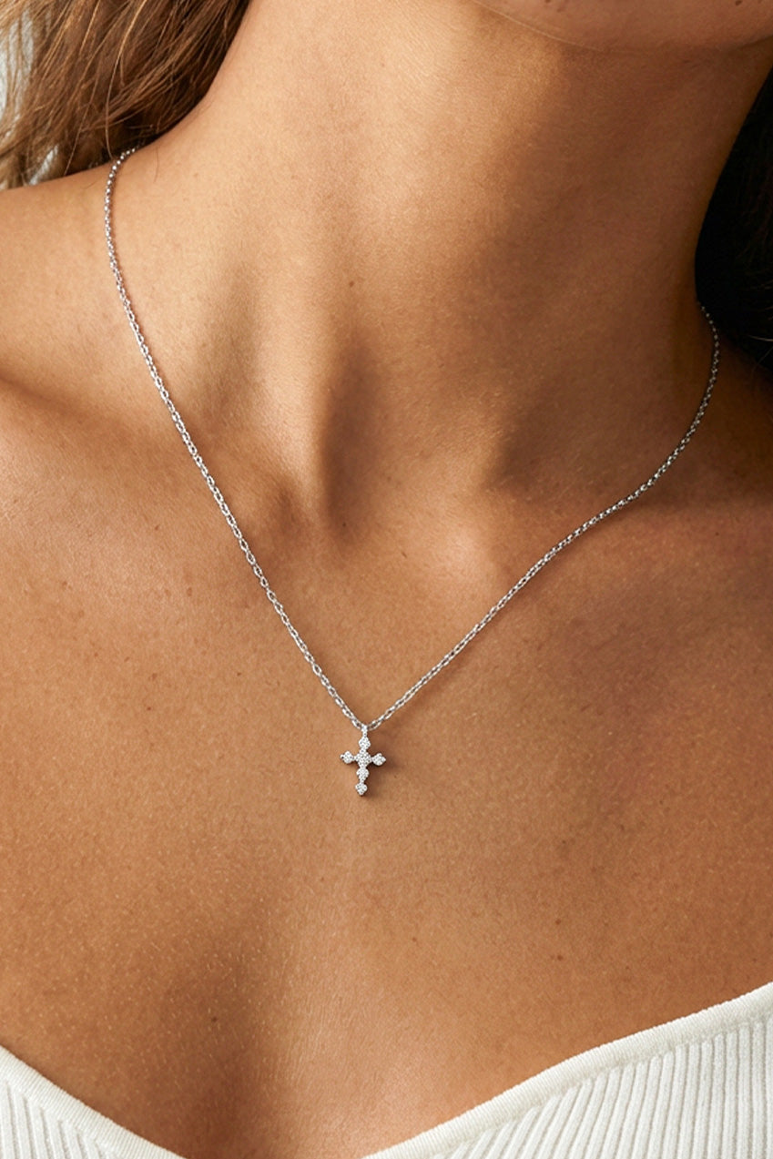 Dainty Cross Necklace 558