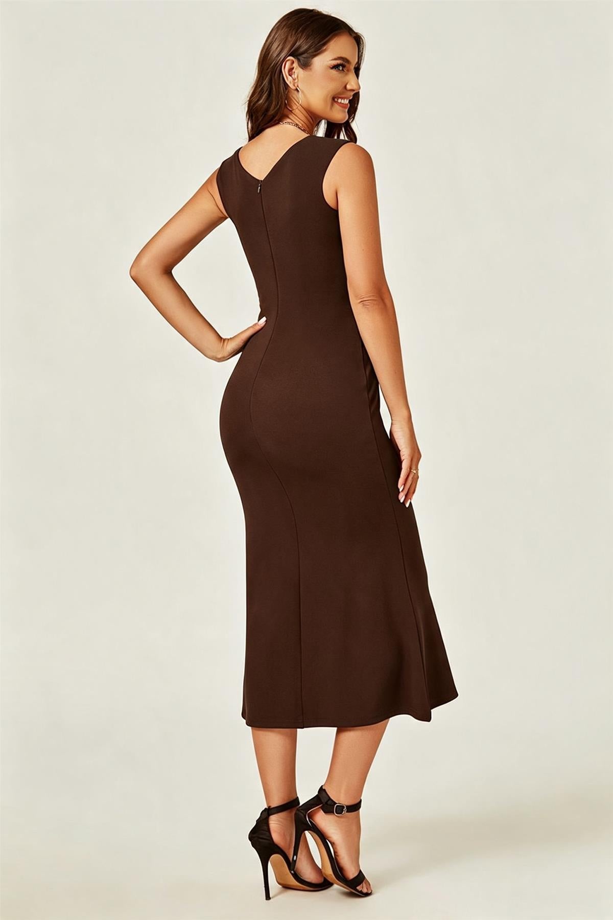 Bardot Pleated Midi Dress In Espresso FS475