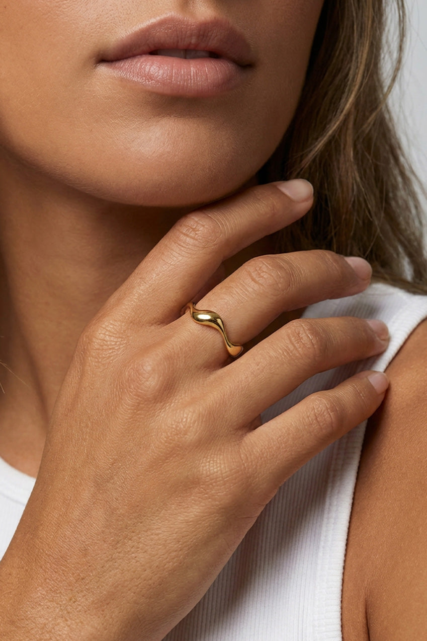 Gold Adjustable Wave Ring 30