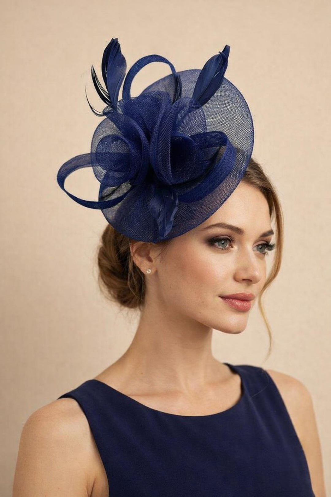 Floral Fascinator With A Wide Base In Navy HA301815