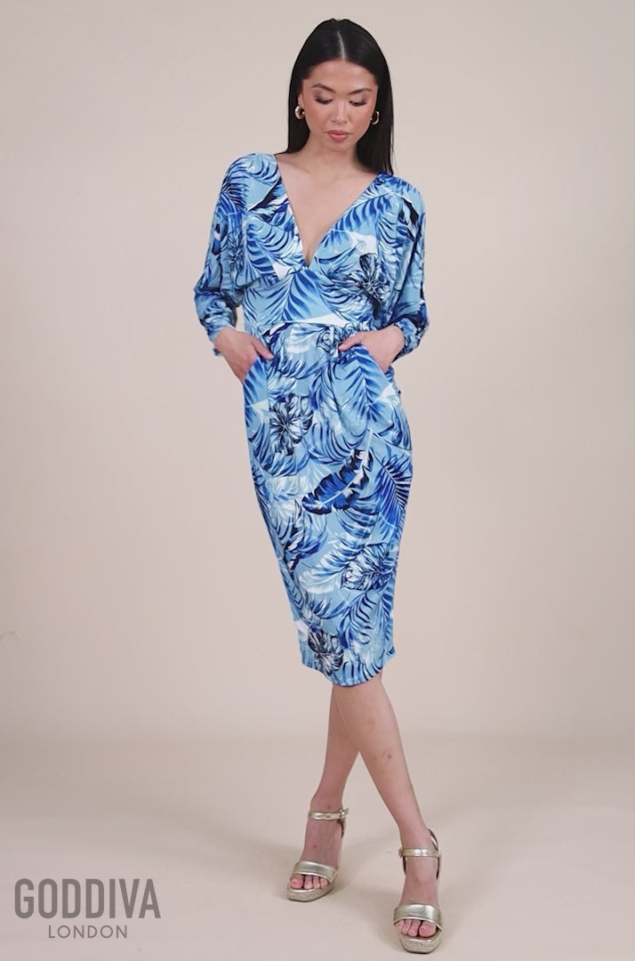 Tropical Print Midi With Batwing Sleeves - Blue DR3662