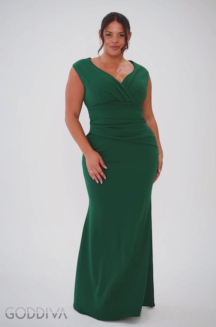 Bardot Pleated Maxi Dress - Emerald Green DR1092SCPLUS
