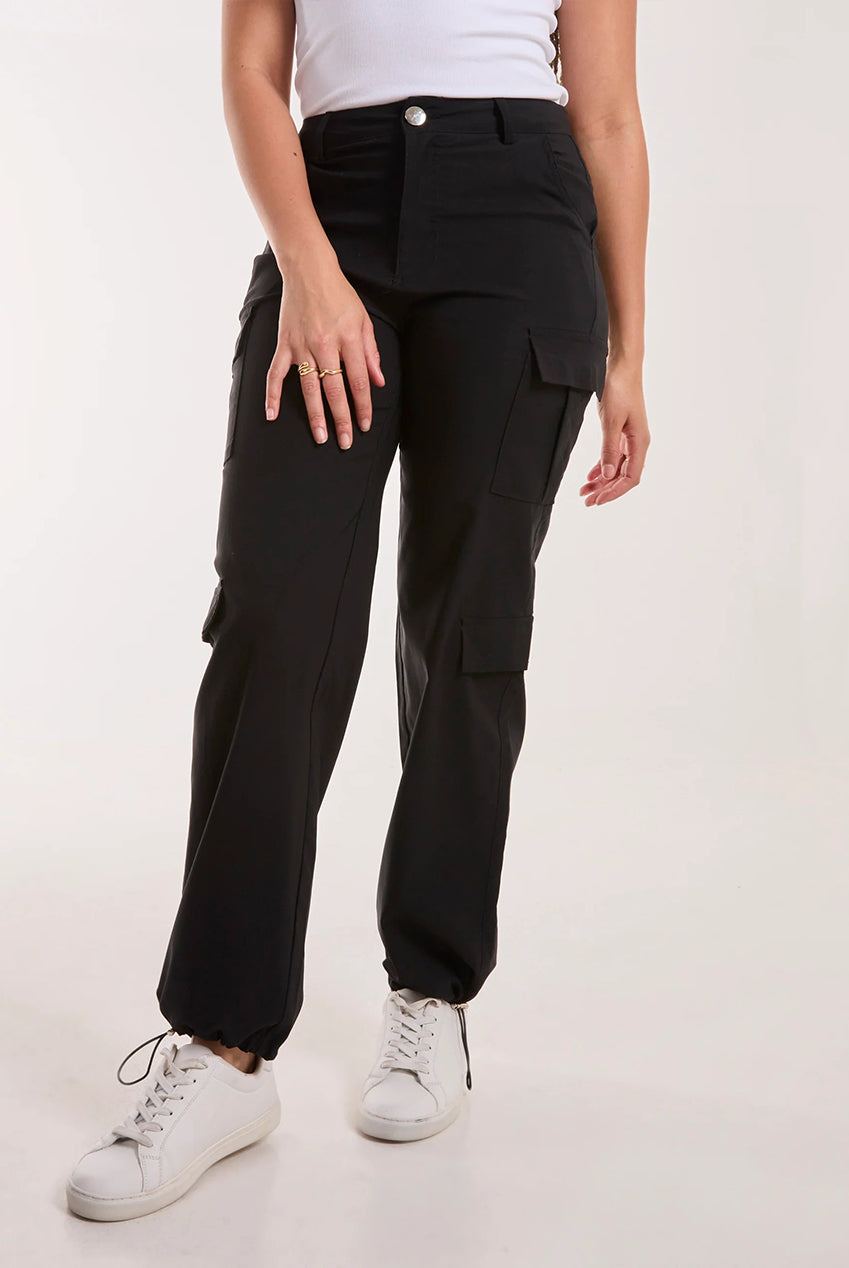 Pocket Detail Wide Leg Cargo Pants PV3244003