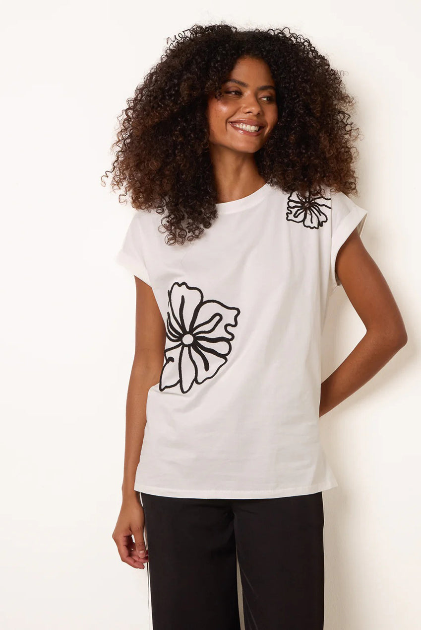 T-Shirt With Big Floral Embroidery WF5783BV347