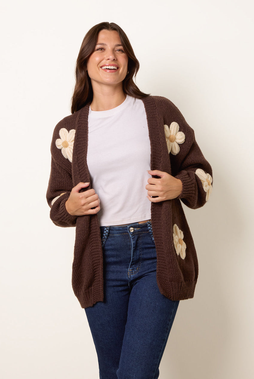 Daisy Large Flower Cardigan WF5257BV030