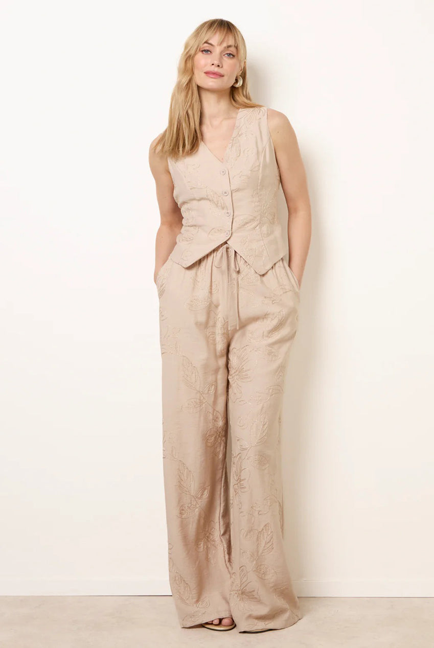 Embroidered Pattern Co-Ord Set WF5767BV001