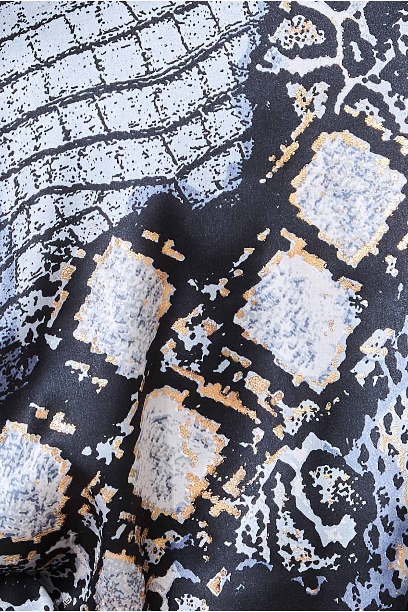 Foil Print Kimono With Tassels - Black T217