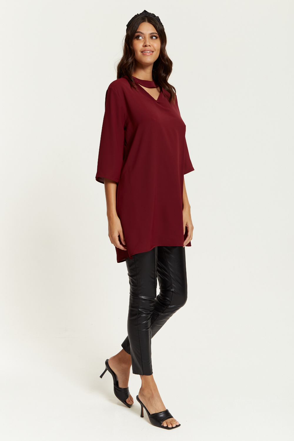 Oversized Detailed Neckline Tunic with 3/4 Sleeves in Burgundy GLR FASHION NETWORKING