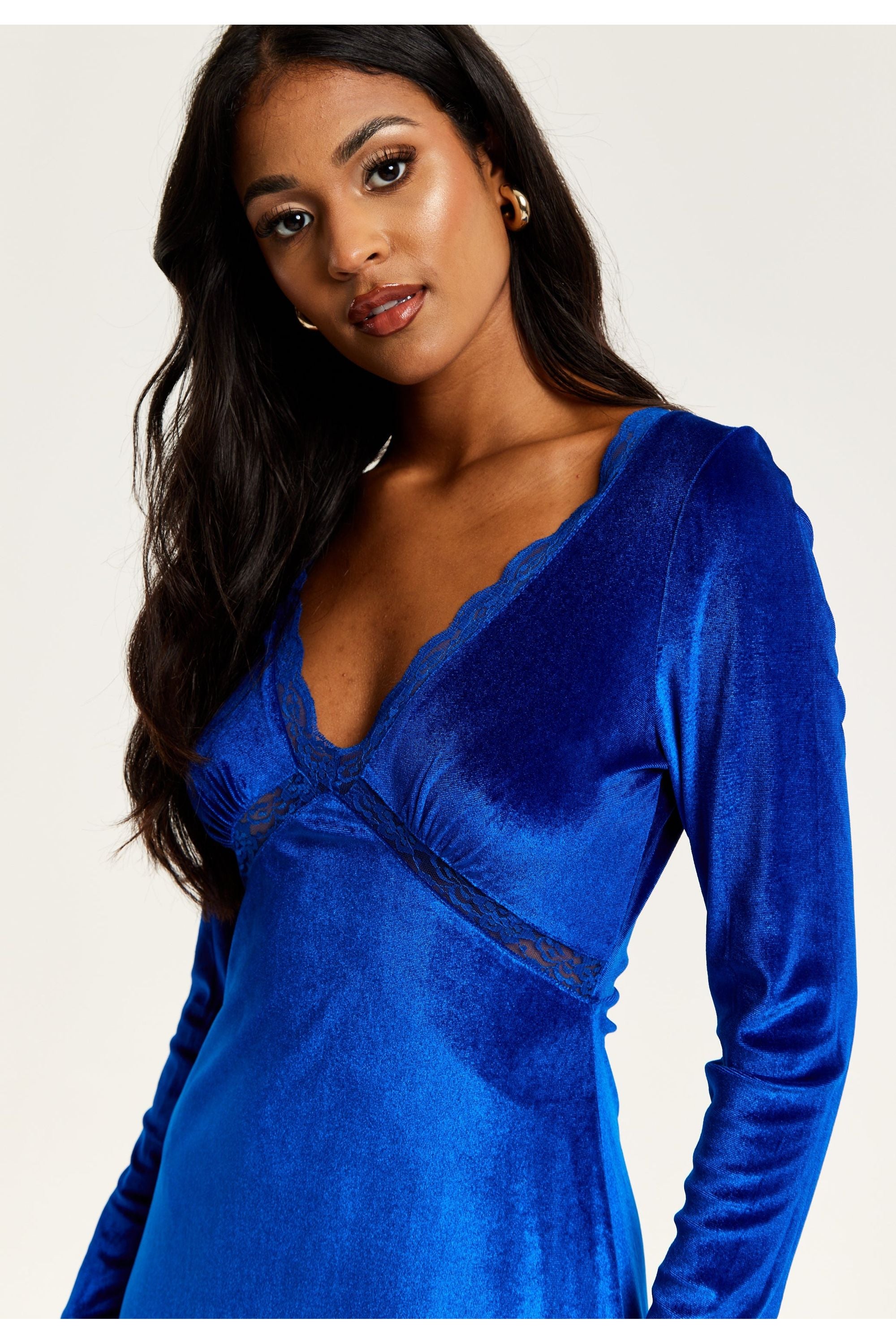 Royal Blue Velvet Midi Dress With Lace Details F21-LIQ23AW078RB