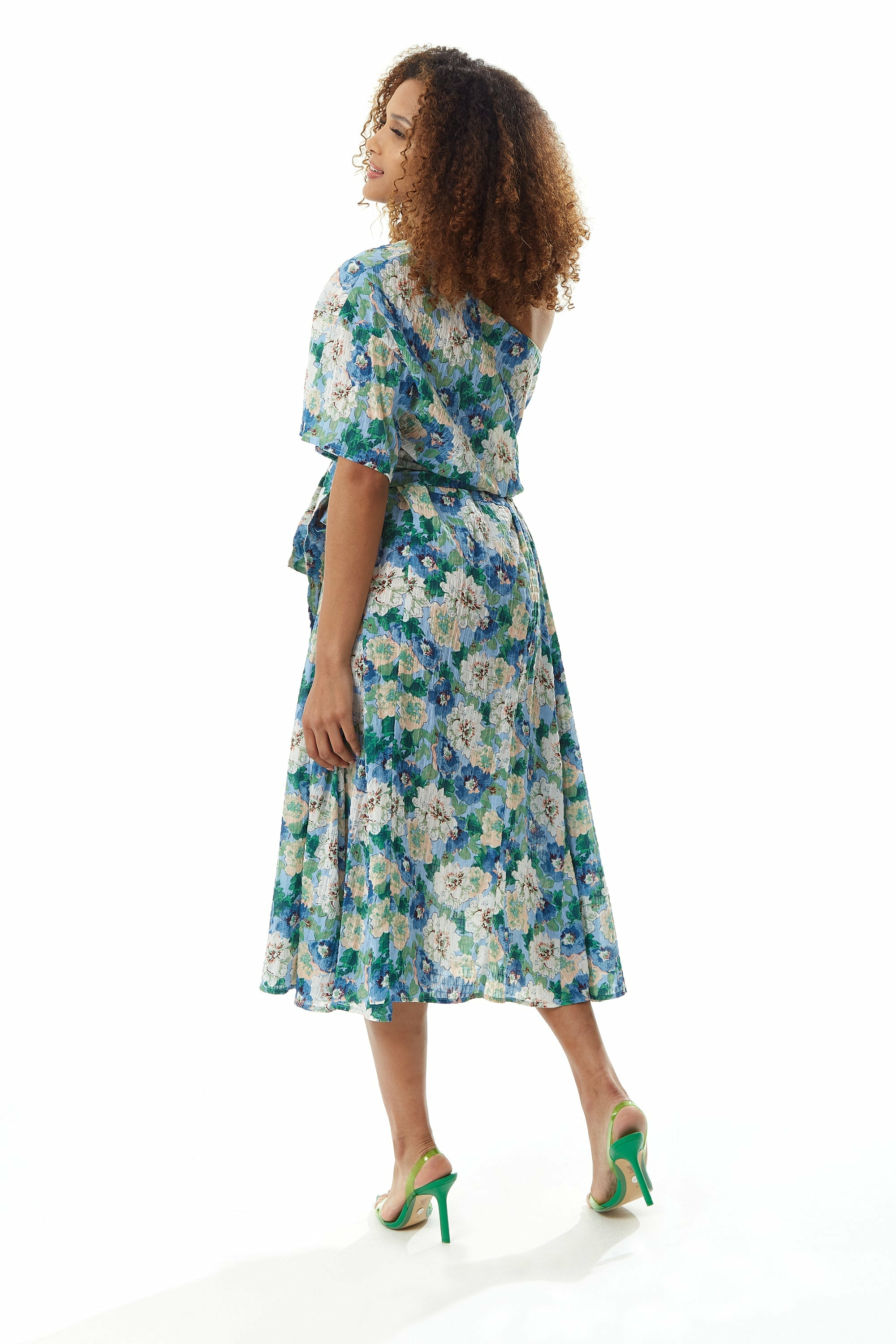 Liquorish Divine Grace Crinkle Floral Midi Dress In Blue LIQ22-391A-BLUE-8