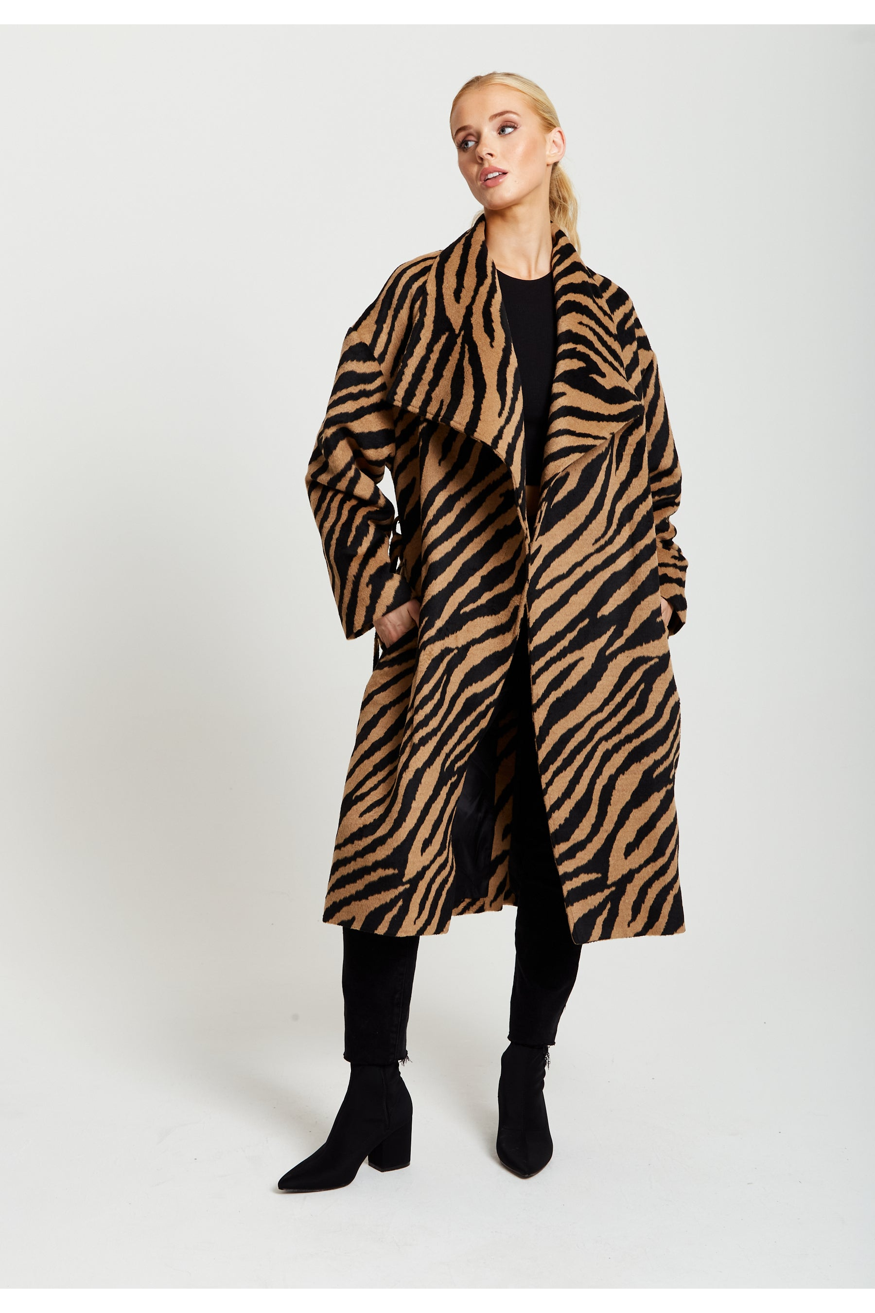 Zebra Print Longline Coat In Brown And Black F3-170-LIQ22AW047-B