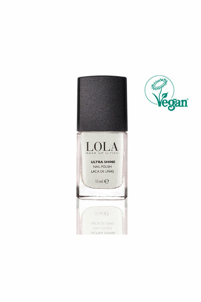 Snow White - #10 Free Formula Ultrashine Nail Polish by Lola Make up