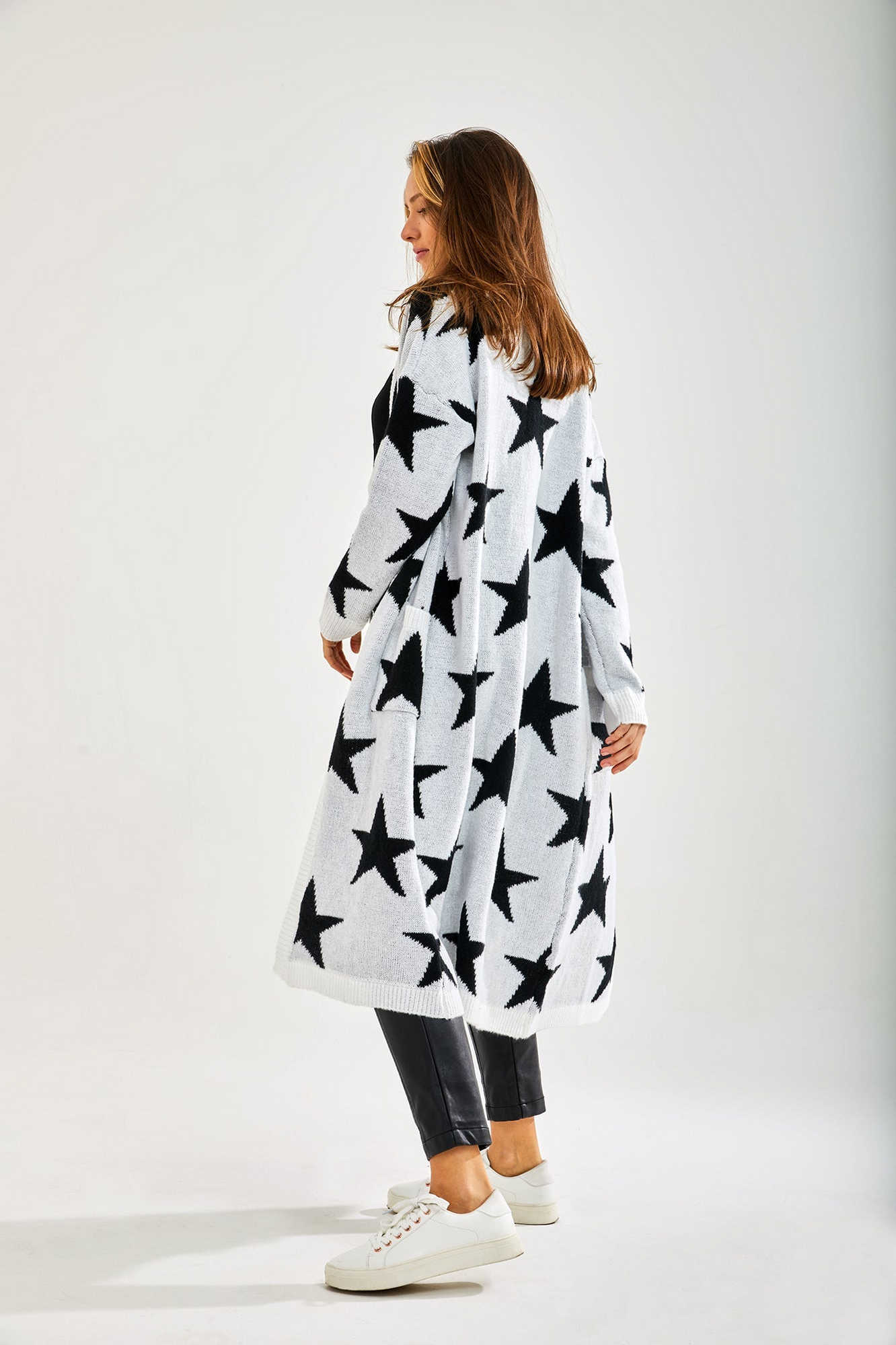 Star Pattern Long Cardigan In White D6-LIQKN-212W