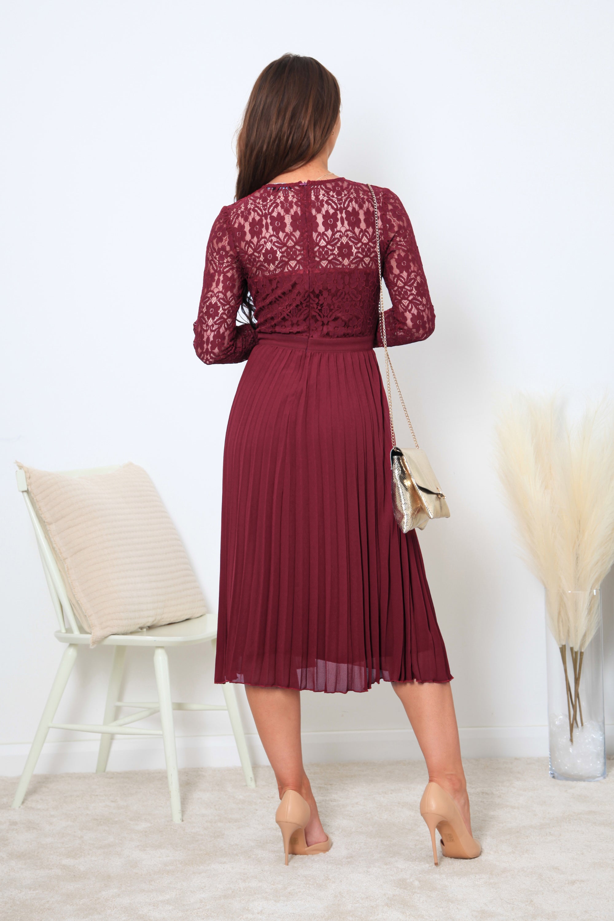 Red Long Sleeve Lace Pleated Dress DR0000390