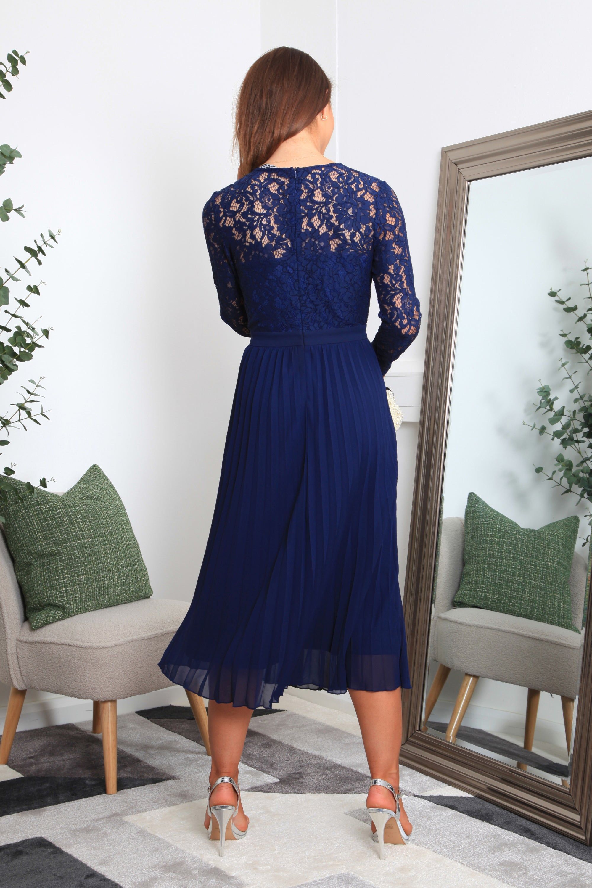Navy Long Sleeve Lace Pleated Dress DR0000391