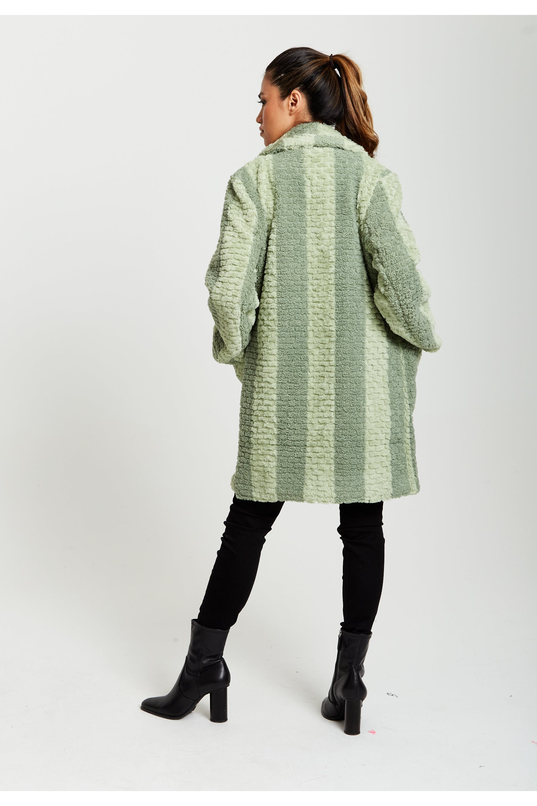 Teddy Coat In Green Stripe A14-LIQ20-01B