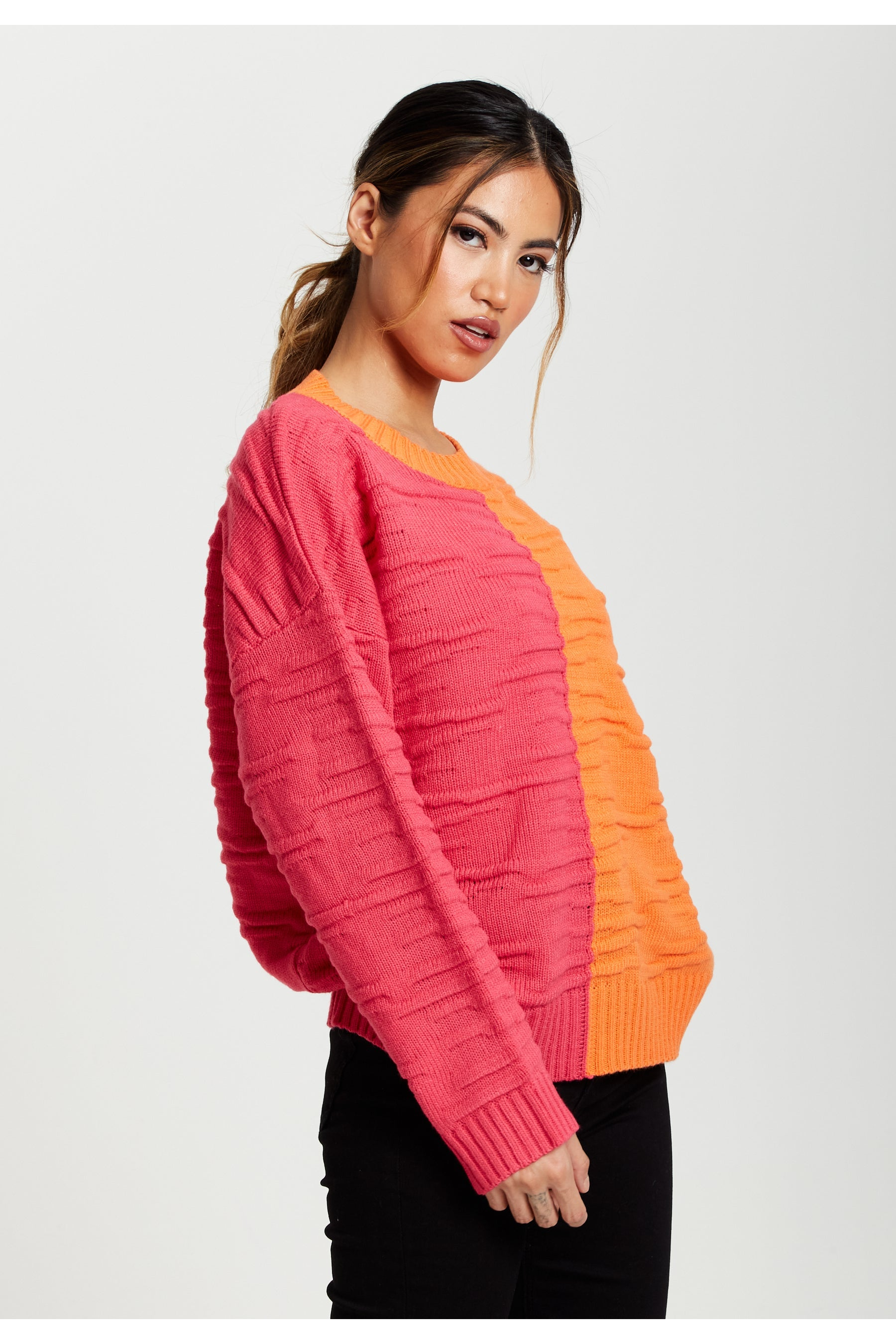 Colour Block Jumper In Orange And Pink D1-LS-L22AW022