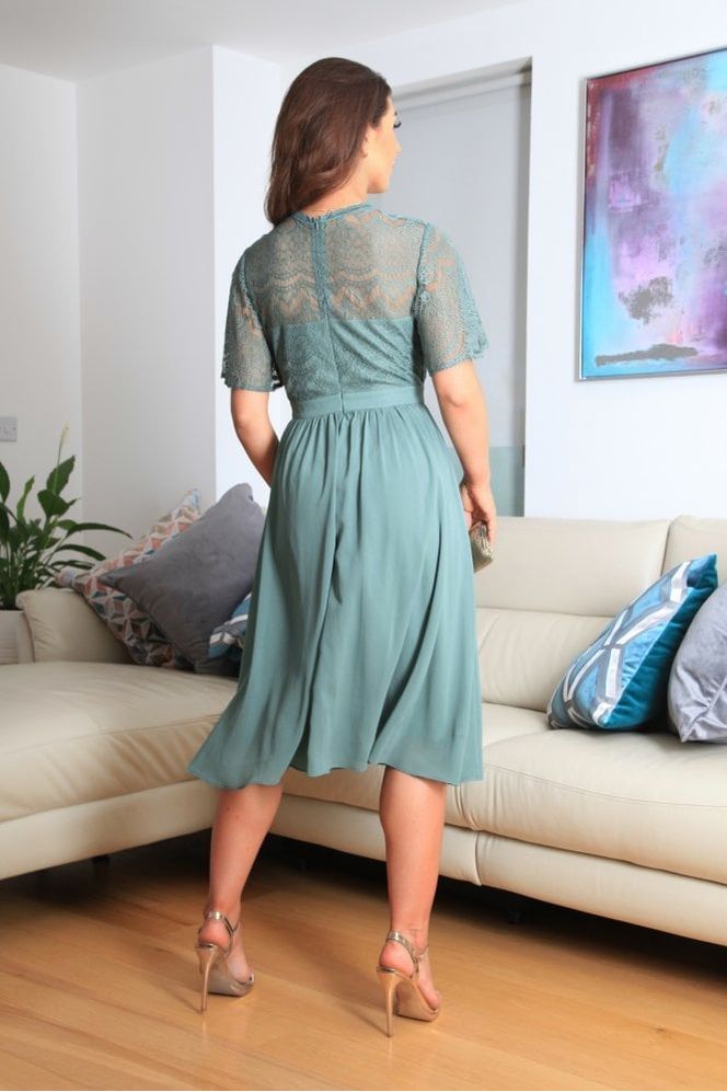 Green Lace Dress With Tea Sleeve DR0000331