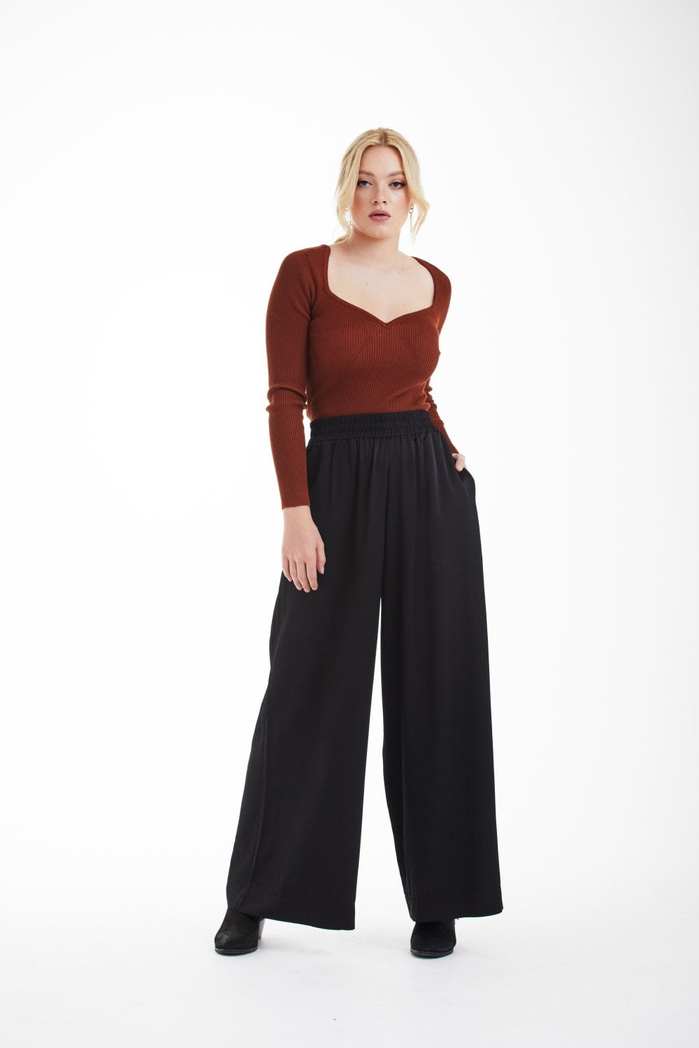 Black Lux Wide Leg Trousers TR0000019