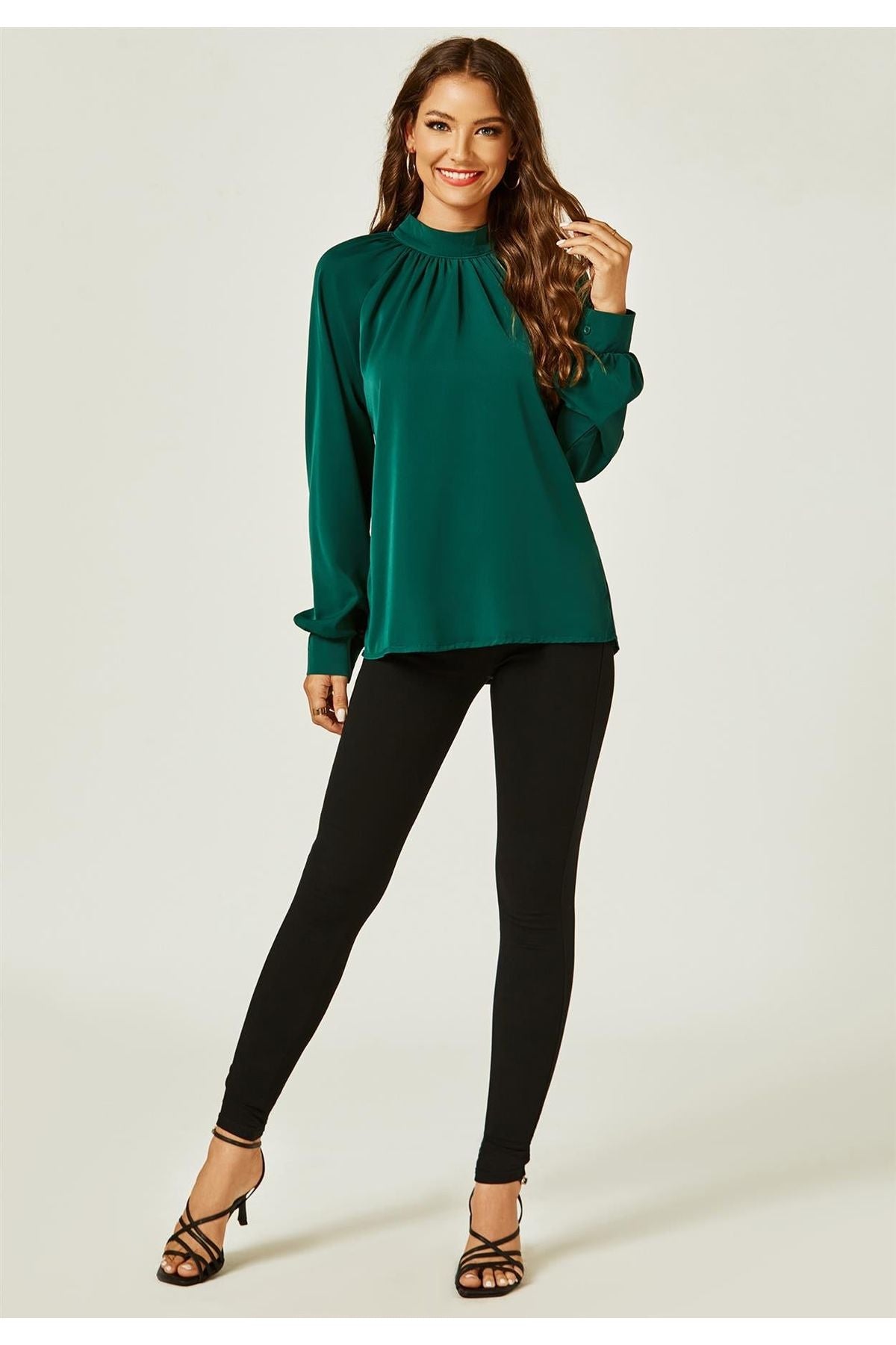 Halter Neck Long Sleeve Blouse Top In Green FS487