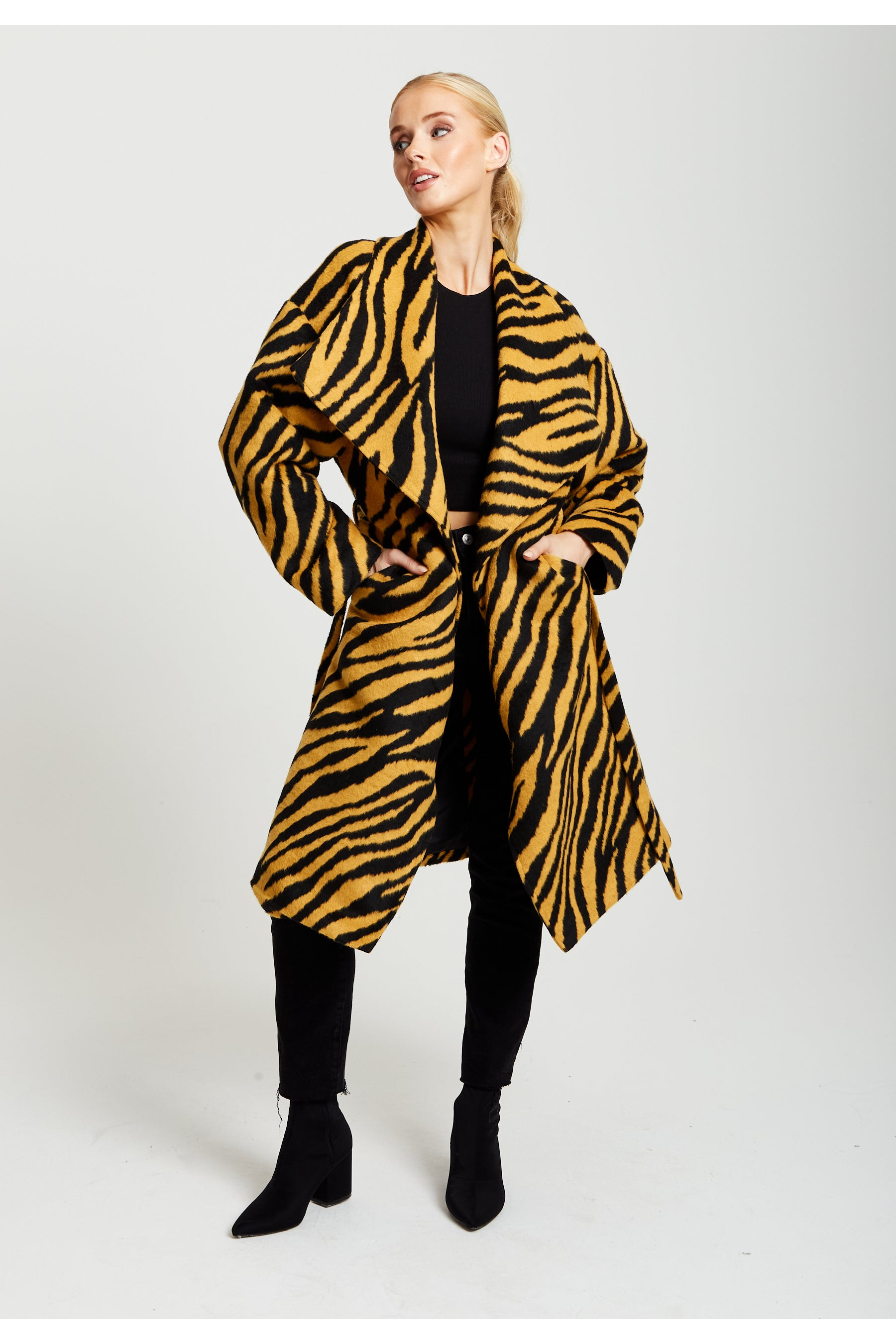 Zebra Print Longline Coat In Mustard And Black 169-LIQ22AW047-A