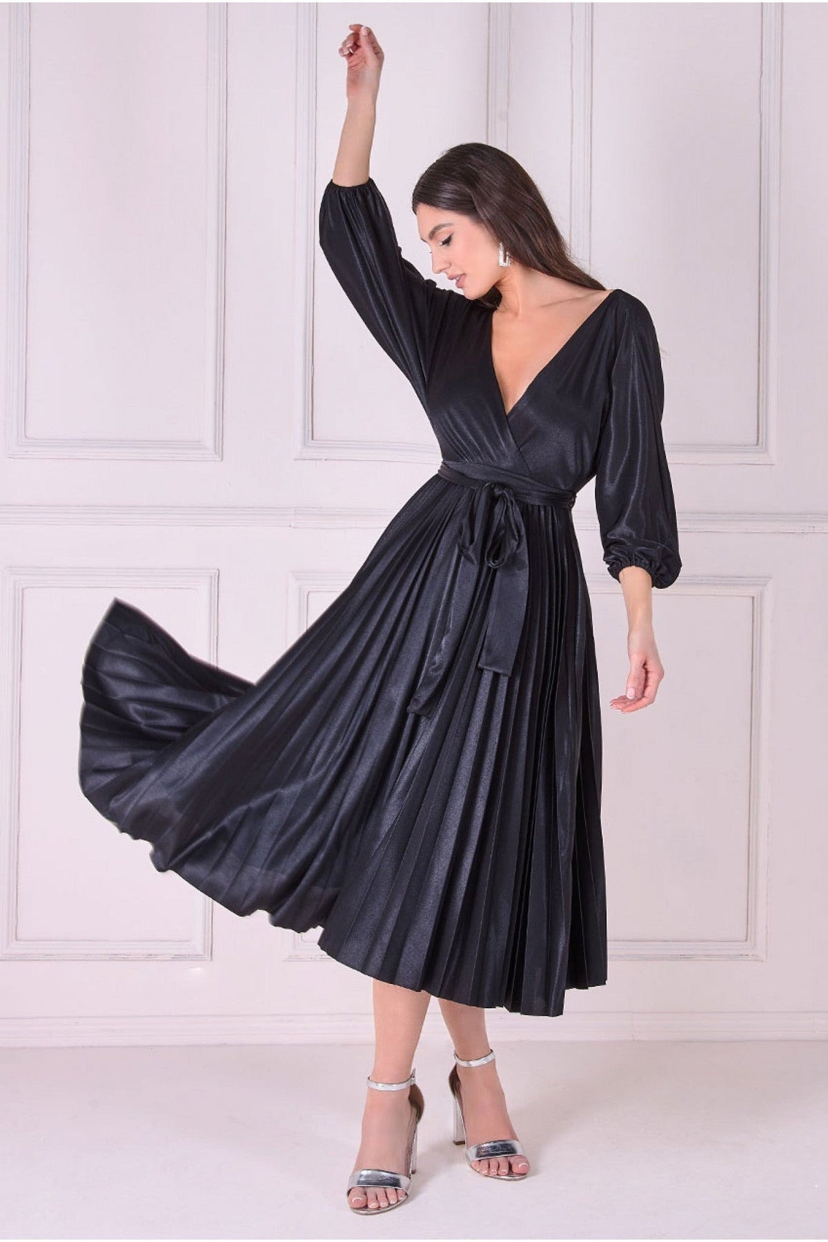 Satin Pleated Skirt Wrap Midi Dress - Black