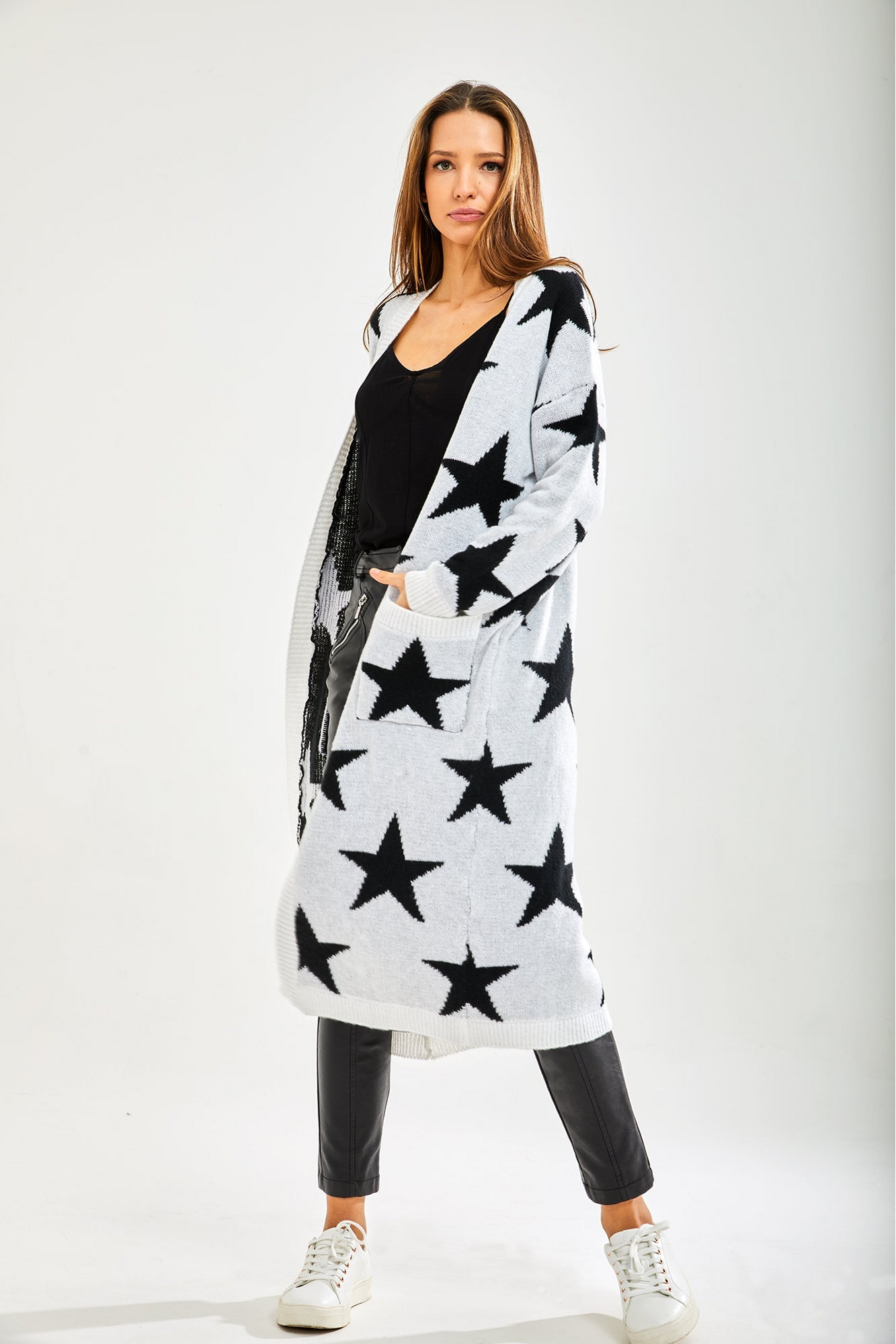 Liquorish Star Pattern Long Cardigan In White | Goddiva