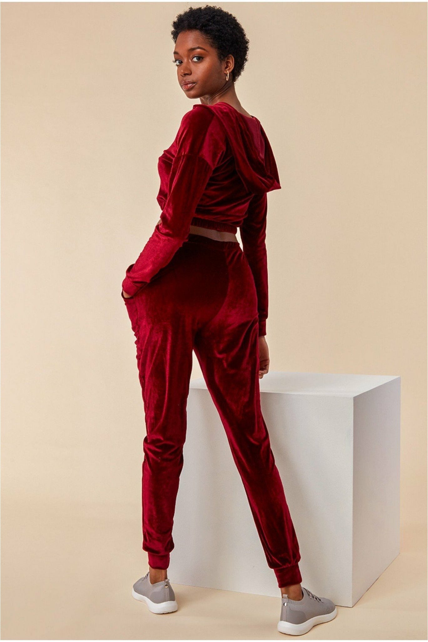 Cuffed Ankle Velour Tracksuit - Red TS10